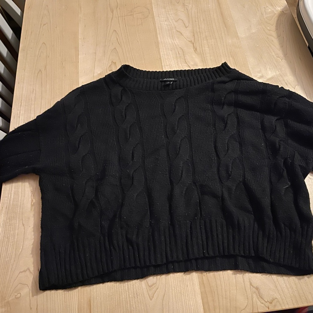 Black Cropped Cable Knit Sweater